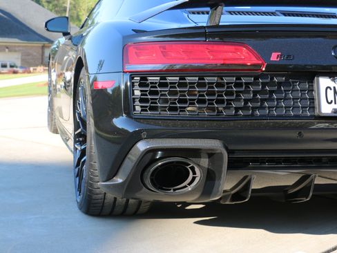 Used 2020 Audi R8 V10 performance image 13