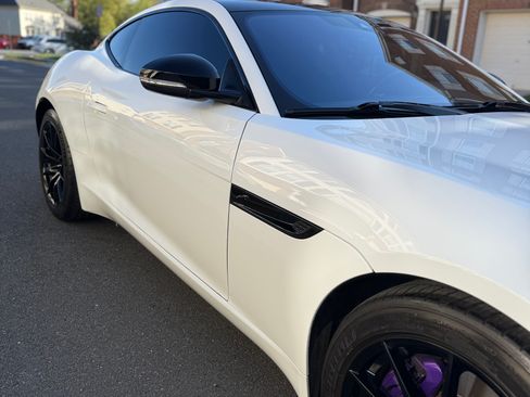 Used 2021 Jaguar F-TYPE Coupe RWD image 32