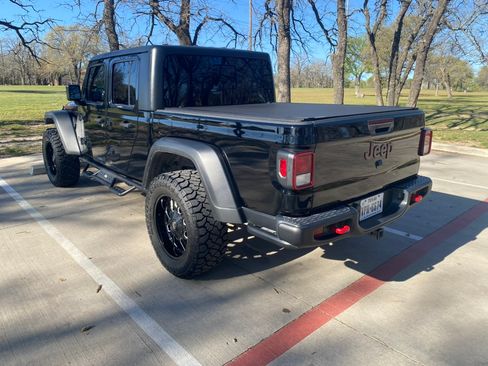 Used 2023 Jeep Gladiator Rubicon image 11