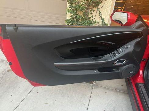 Used 2014 Chevrolet Camaro ZL1 image 10