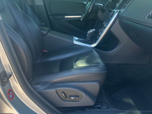 Used 2013 Volvo S60 T5 AWD/4WD image 8
