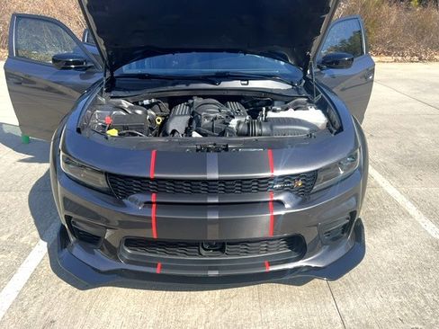 Used 2023 Dodge Charger Scat Pack RWD image 5