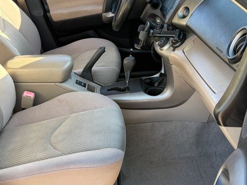 Used 2007 Toyota RAV4 2WD image 12