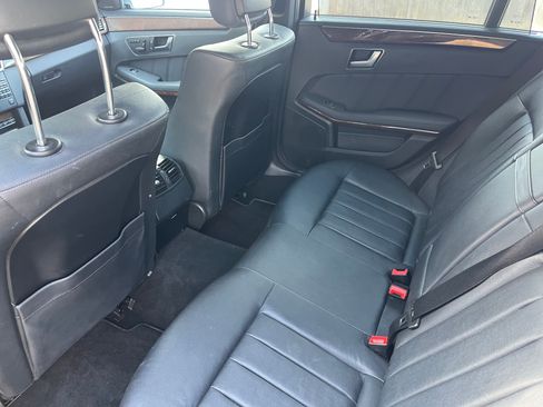 Used 2013 Mercedes-Benz E 350 4MATIC Wagon image 14