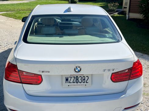 Used 2013 BMW 328i xDrive Sedan AWD/4WD image 12