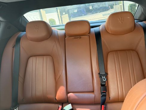 Used 2017 Maserati Ghibli Sedan 4D image 11