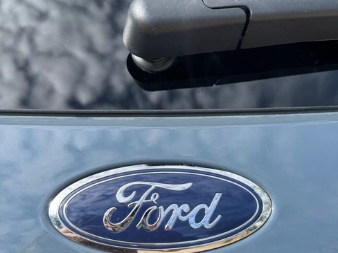 Used 2025 Ford Escape ST-Line image 6