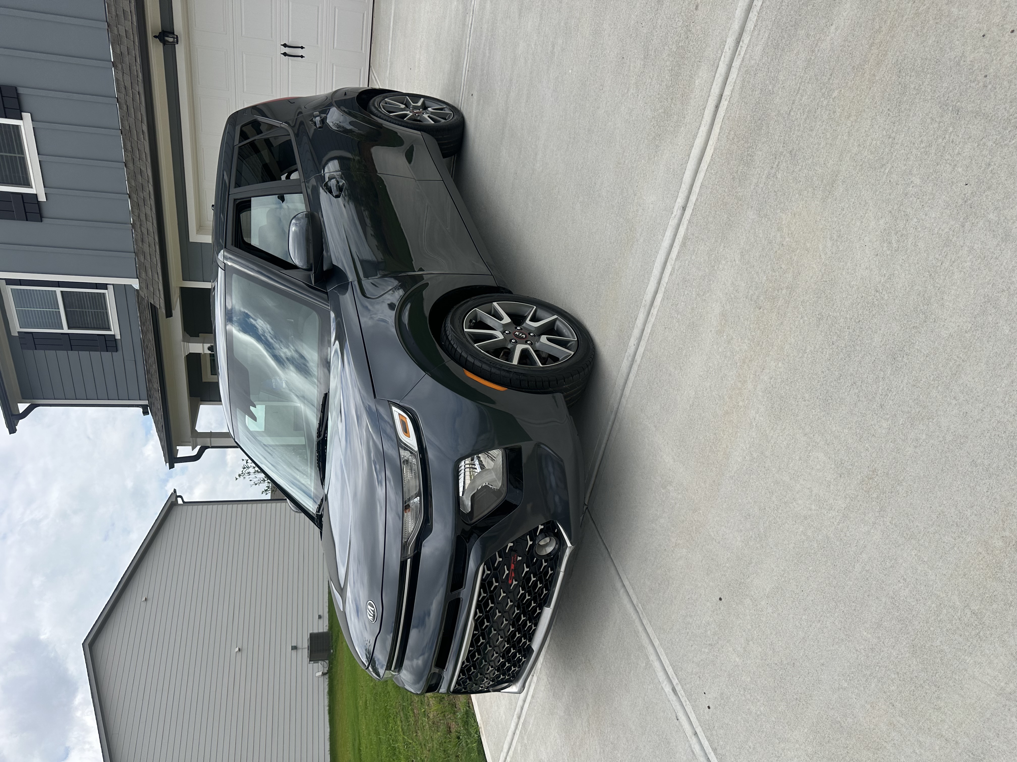 Used 2022 Kia Soul LX FWD image 4