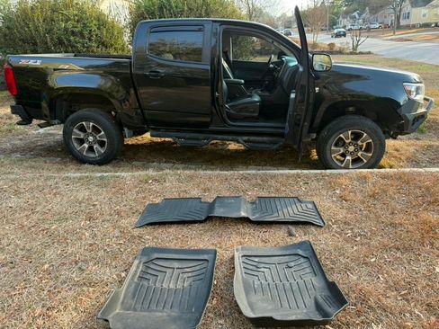 Used 2016 Chevrolet Colorado Z71 image 11