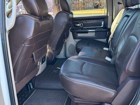 Used 2018 RAM 3500 Laramie Longhorn image 9