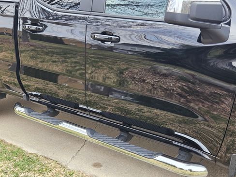 Used 2022 Chevrolet Silverado 1500 LT image 11