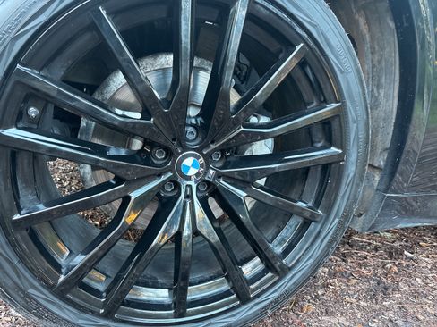 Used 2020 BMW X5 xDrive40i w/ M Sport Package AWD/4WD image 15