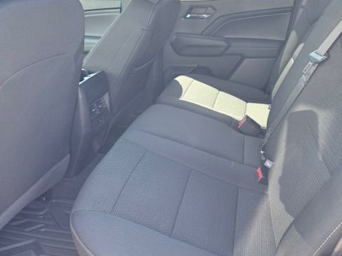 Used 2024 Chevrolet Colorado LT w/ LT Convenience Package II image 6