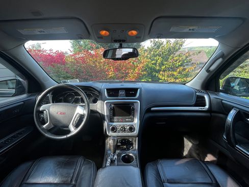 Used 2013 GMC Acadia SLT image 6