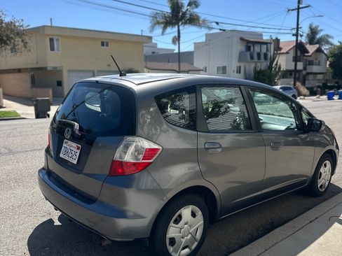 Used 2013 Honda Fit image 6