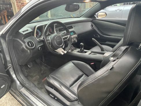 Used 2010 Chevrolet Camaro SS w/ RS Package image 13