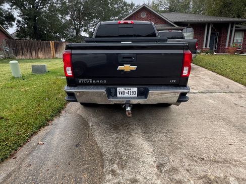 Used 2016 Chevrolet Silverado 1500 LTZ w/ Texas Edition image 6