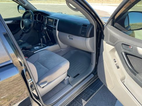 Used 2007 Toyota 4Runner Sport AWD/4WD image 5