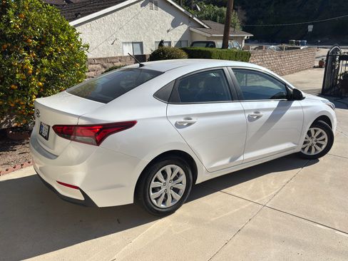 Used 2019 Hyundai Accent SE image 4