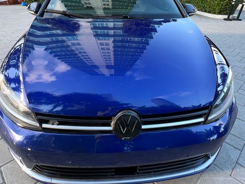 Used 2017 Volkswagen Golf Hatchback Sedan 4D image 10