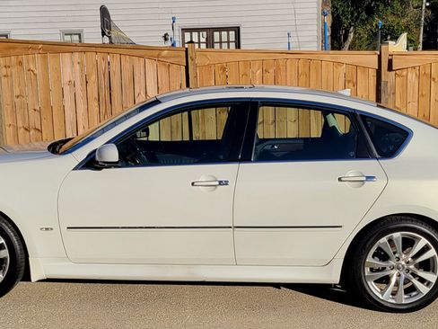 Used 2008 INFINITI M35 image 2