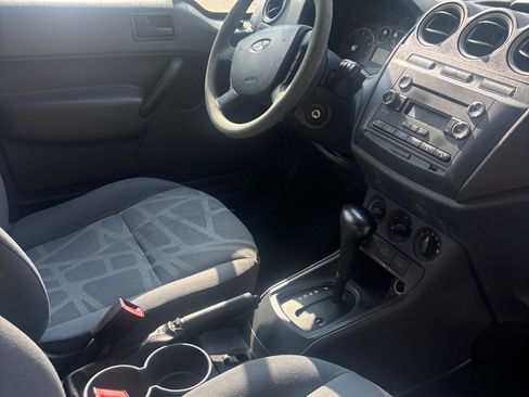 Used 2013 Ford Transit Connect XLT FWD image 4
