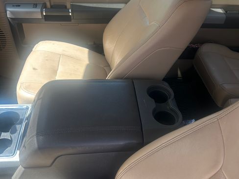 Used 2015 Ford F250 Lariat w/ Lariat Ultimate Package AWD/4WD image 6