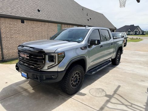 Used 2023 GMC Sierra 1500 AT4X w/ AT4X AEV Edition image 5