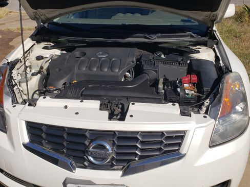 Used 2009 Nissan Altima 2.5 S w/ Premium Pkg image 11