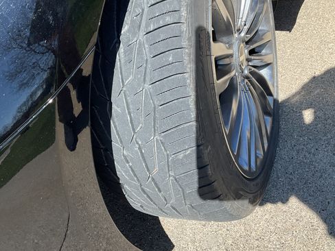 Used 2020 Kia K900 Luxury image 11