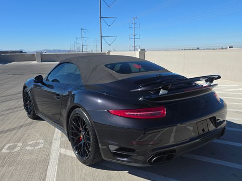 Used 2014 Porsche 911 Turbo S image 10