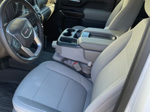 Used 2022 GMC Sierra 3500 SLE w/ SLE Value Package image 8