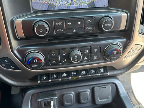 Used 2015 GMC Sierra 2500 Denali w/ Duramax Plus Package image 8