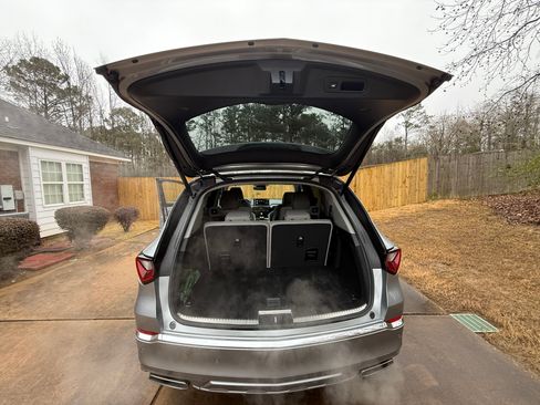 Used 2025 Acura MDX SH-AWD w/ Advance Package image 10