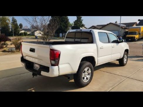 Used 2021 Toyota Tacoma SR image 5