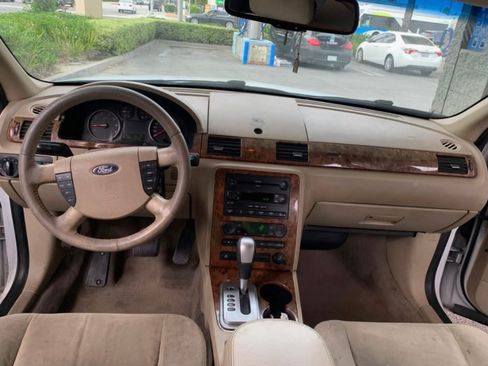 Used 2007 Ford Five Hundred SEL image 5