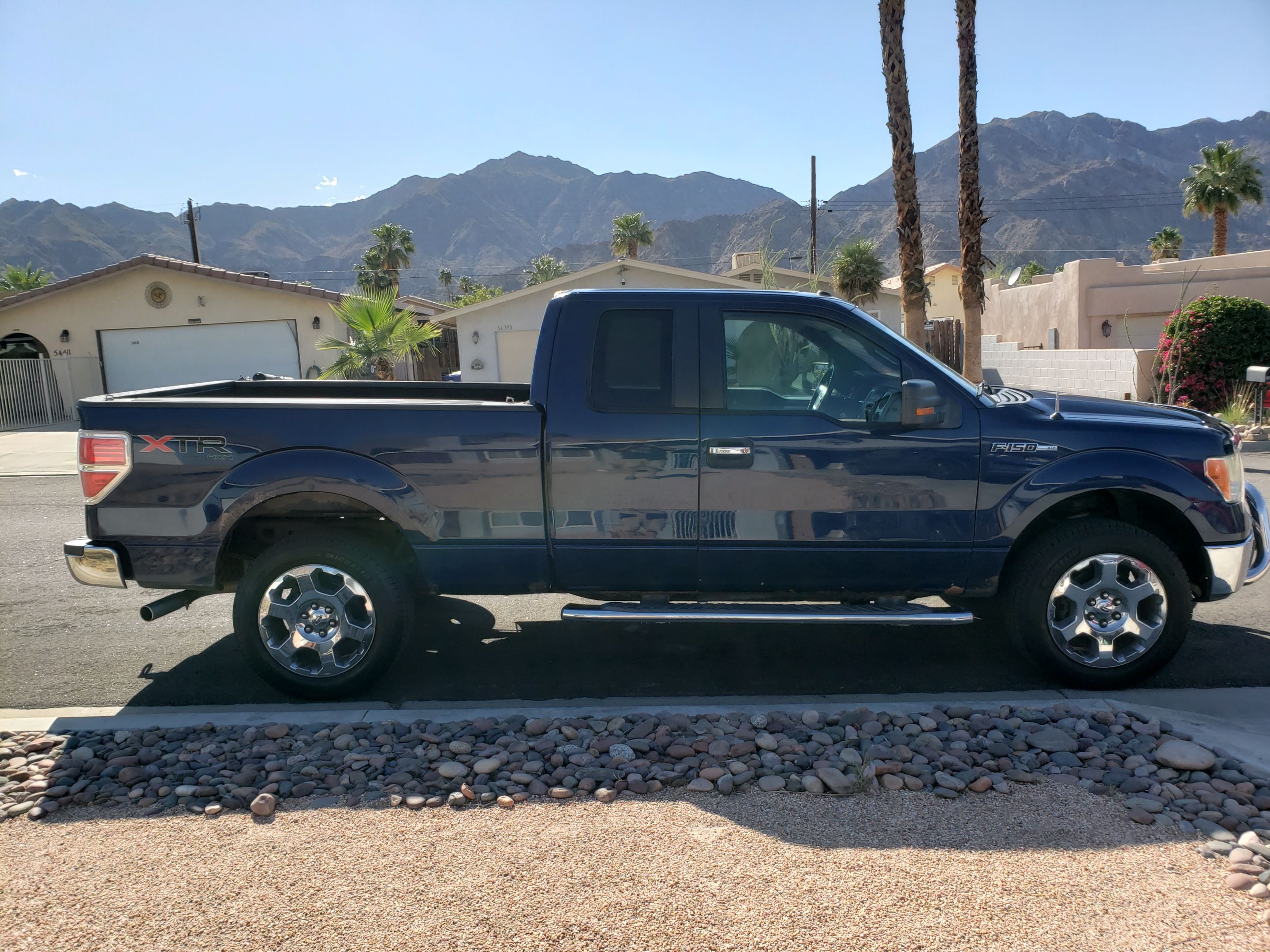 Used 2010 Ford F150 FX4 AWD/4WD image 5