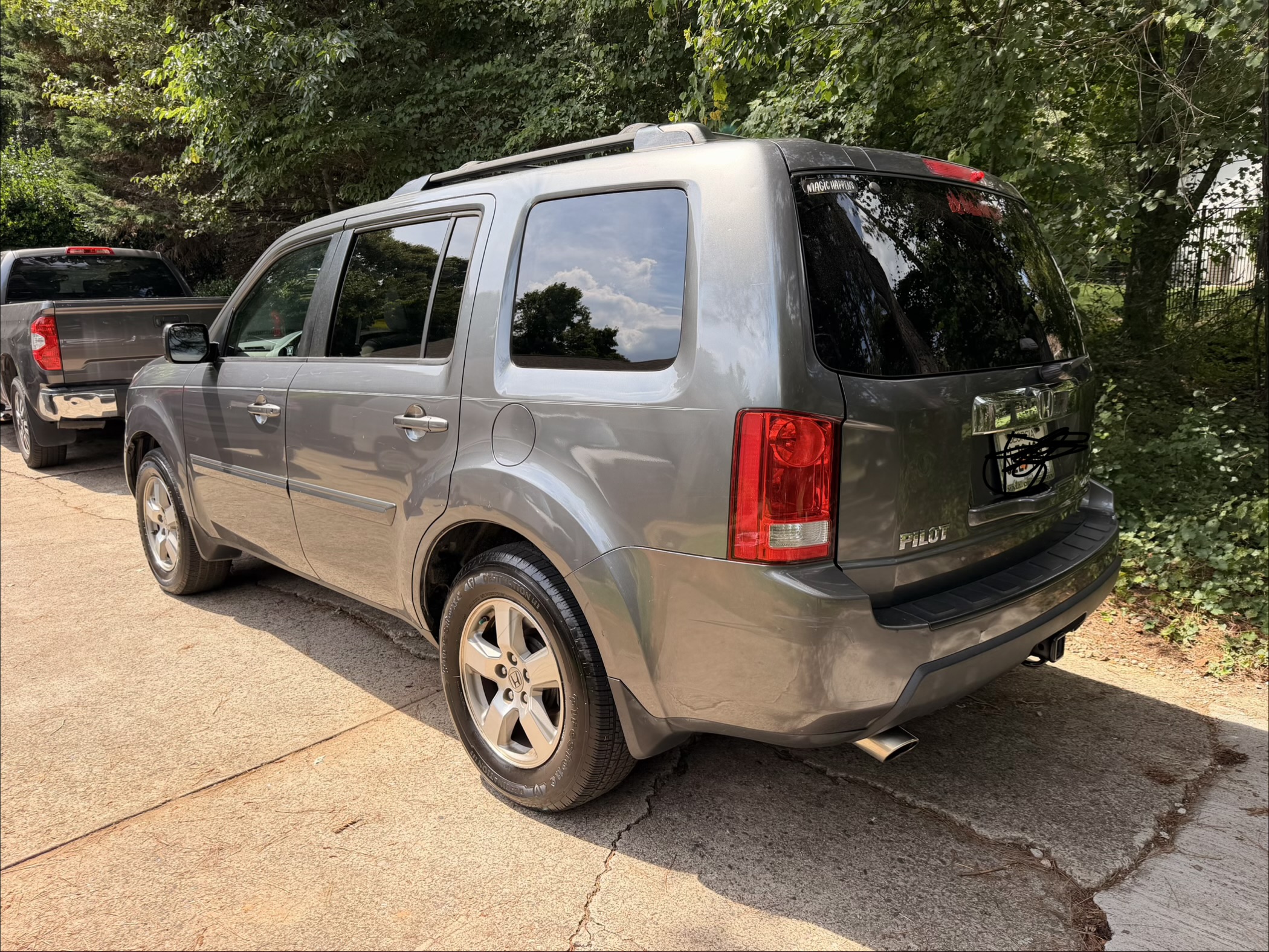 Used 2011 Honda Pilot EX-L image 8