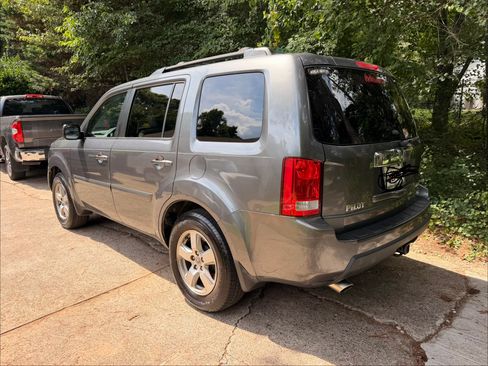 Used 2011 Honda Pilot EX-L image 8