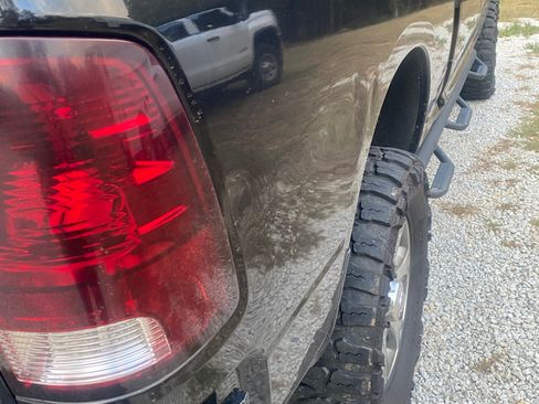 Used 2017 RAM 2500 SLT image 14