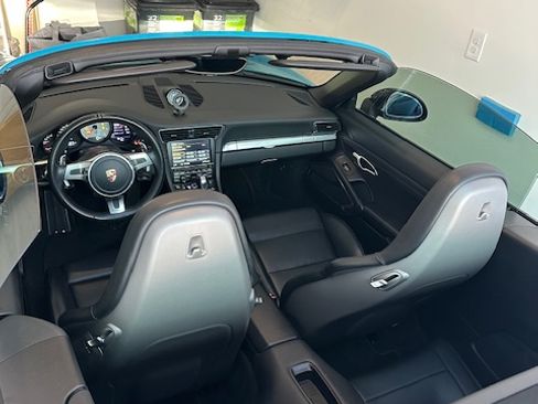 Used 2012 Porsche 911 Carrera S image 21