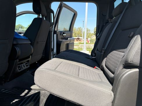 Used 2022 Chevrolet Silverado 2500 LT w/ Convenience Package AWD/4WD image 31