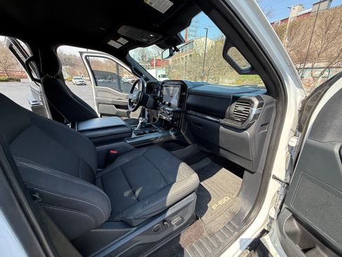 Used 2021 Ford F150 XLT w/ Equipment Group 302A High image 18