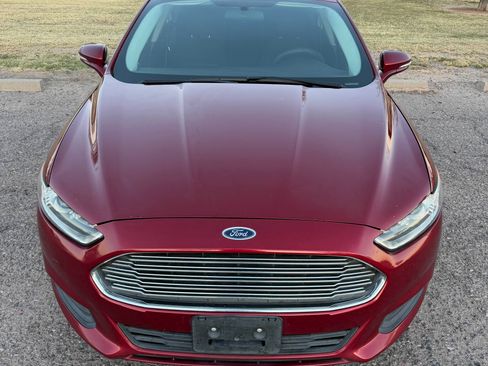 Used 2014 Ford Fusion SE image 8