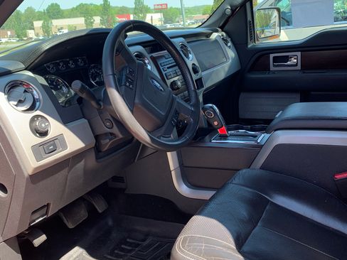 Used 2012 Ford F150 Lariat w/ Lariat Chrome Pkg image 9
