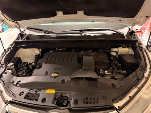 Used 2015 Toyota Highlander Limited image 31