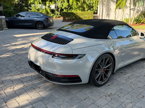 Used 2020 Porsche 911 Carrera 4S image 11