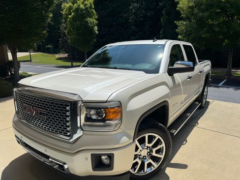 Used 2014 GMC Sierra 1500 Denali AWD/4WD image 1