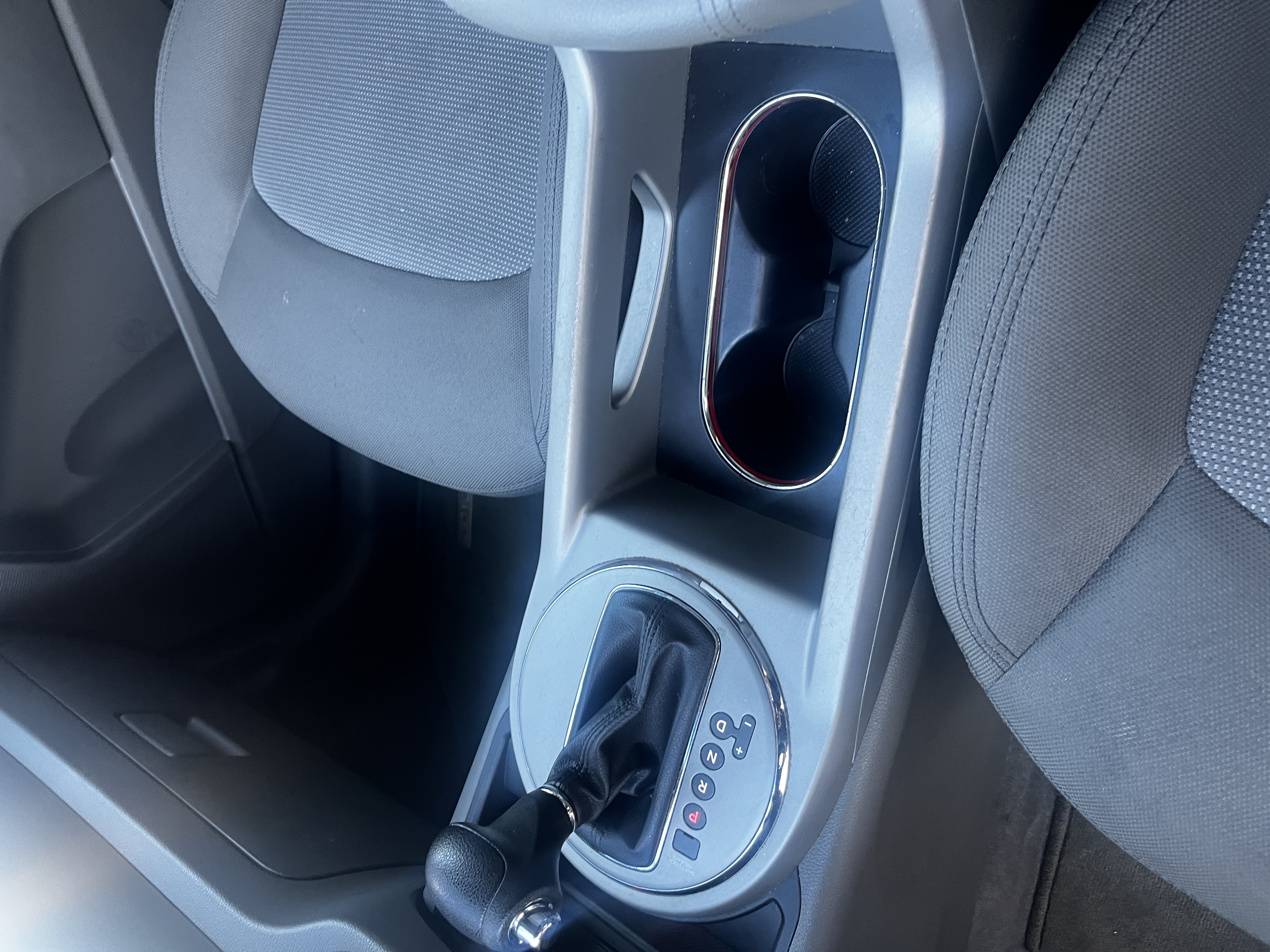 Used 2015 Kia Sportage LX FWD image 17
