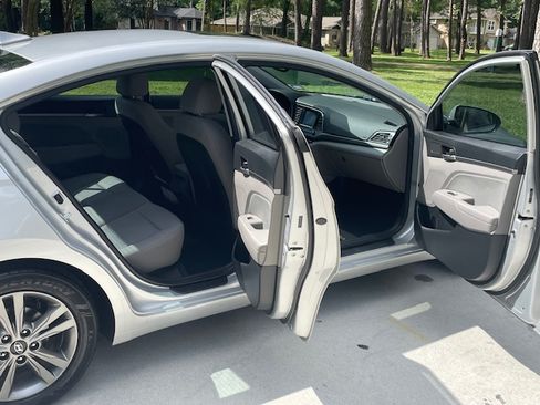 Used 2018 Hyundai Elantra Value Edition image 8